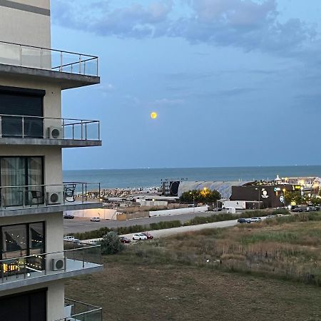 Luxury Studio 42 De Silva Mamaia Exterior photo